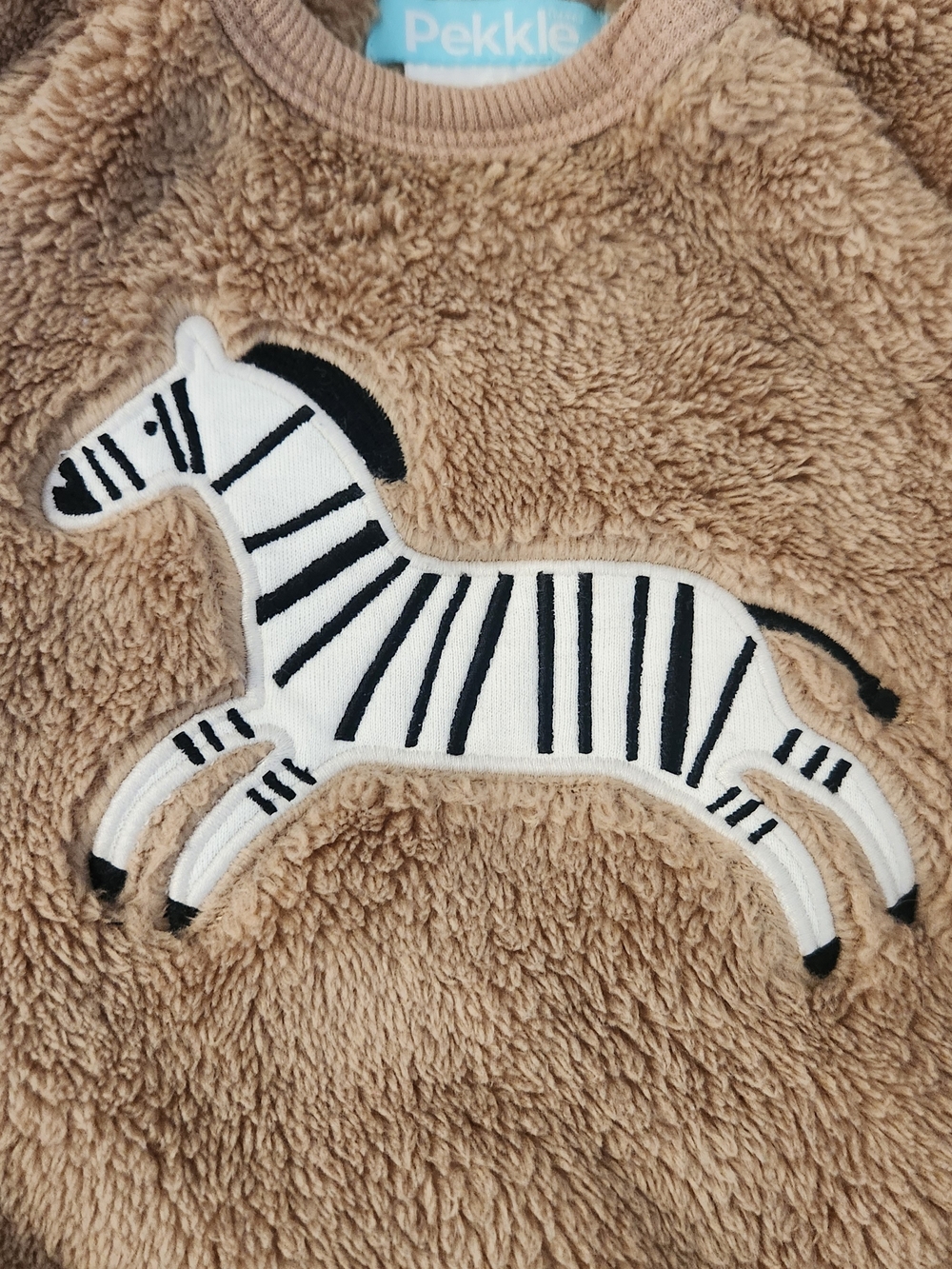 Pekkle Cozy Zebra Appliqué Fleece Sweatshirt - Tan. 6M - Picture 2 of 9
